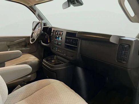 Used 2025 Chevrolet Express 3500 LT w/ LT Preferred Equipment Group RWD image 56