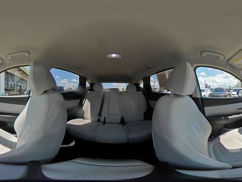 Used 2026 Hyundai Tucson SEL Plus FWD image 43