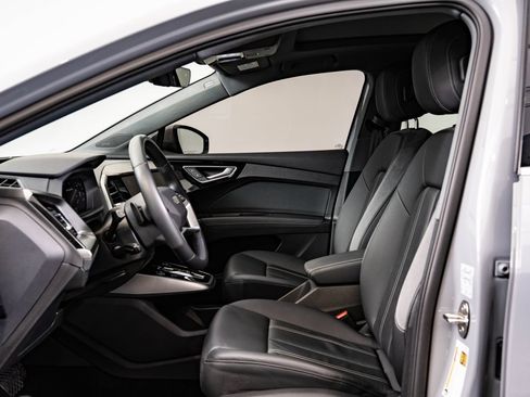 Used 2023 Audi Q4 e-tron Premium Plus w/ Premium Plus RWD image 23