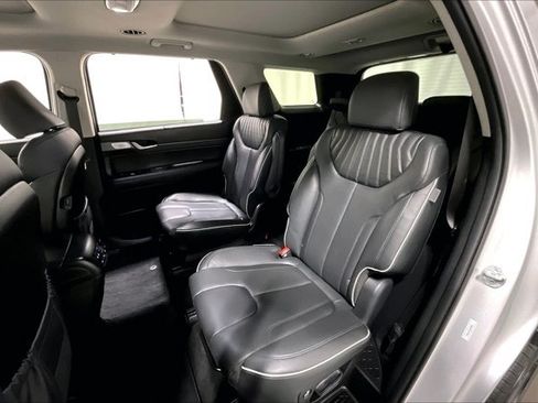 Used 2024 Hyundai Palisade Limited AWD/4WD image 26