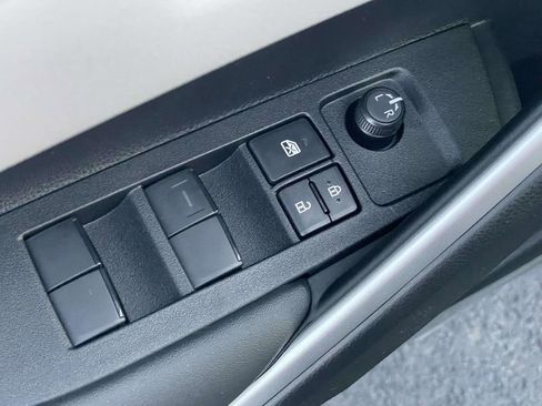 New 2026 Toyota Corolla Cross L image 26