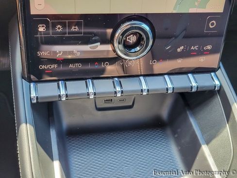 New 2026 GMC Terrain Elevation w/ Elevation Premium Package image 15