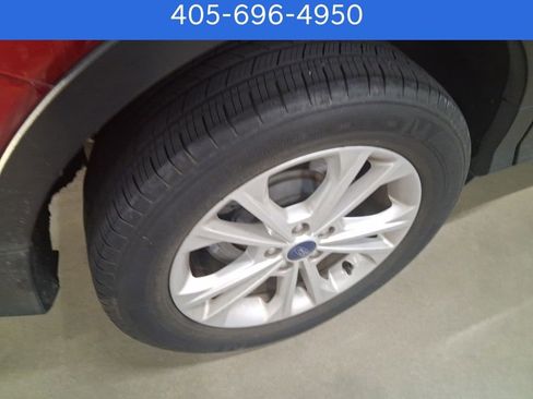 Used 2018 Ford Escape SE image 26