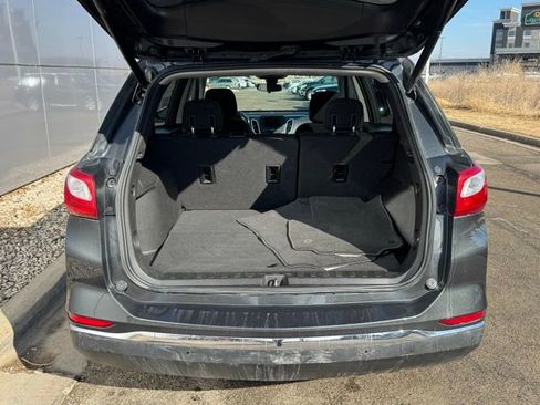 Used 2020 Chevrolet Equinox LT image 37