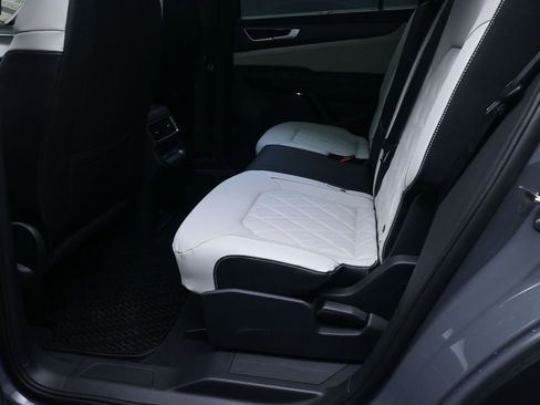 New 2026 Volkswagen Atlas Cross Sport SEL Premium R-Line AWD/4WD image 21