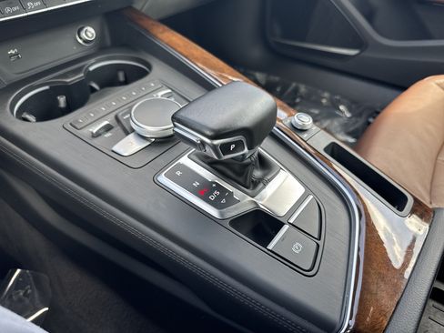 Used 2019 Audi A4 2.0T Prestige w/ Prestige Package FWD image 29