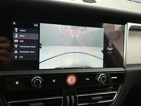 New 2026 Porsche Macan AWD/4WD image 15