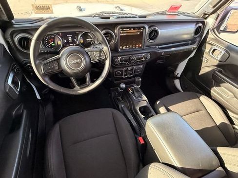 Used 2023 Jeep Wrangler Unlimited w/ 8.4" Radio Group AWD/4WD image 9