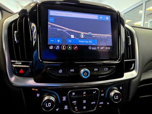 Used 2023 Chevrolet Traverse High Country AWD/4WD image 39