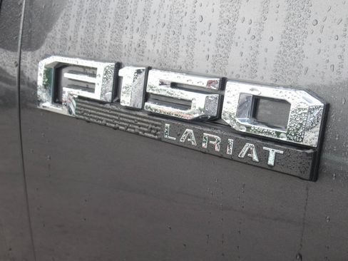 Used 2015 Ford F150 Lariat AWD/4WD image 5