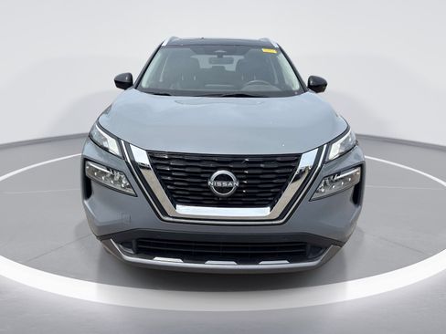 Used 2023 Nissan Rogue SL w/ SL Premium Package AWD/4WD image 2