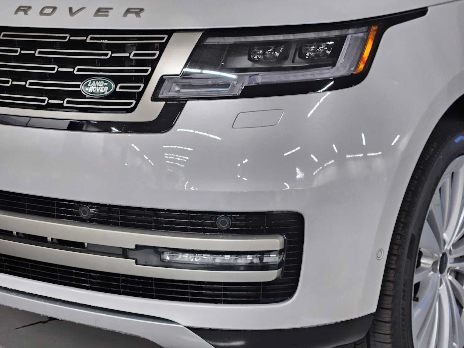 New 2026 Land Rover Range Rover SE AWD/4WD image 12