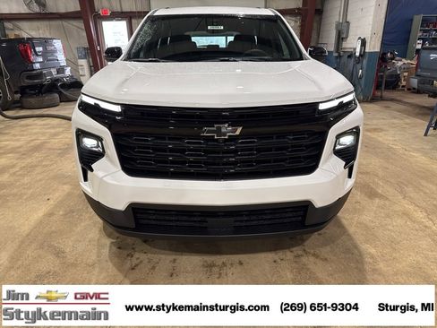 New 2026 Chevrolet Traverse LT w/ Midnight/Sport Edition image 9