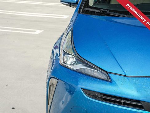 Used 2019 Toyota Prius XLE w/ Advanced Technology Package AWD/4WD image 4