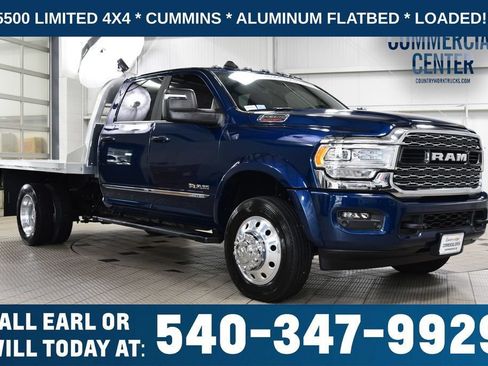 Used 2024 RAM 5500 4x4 Crew Cab image 1