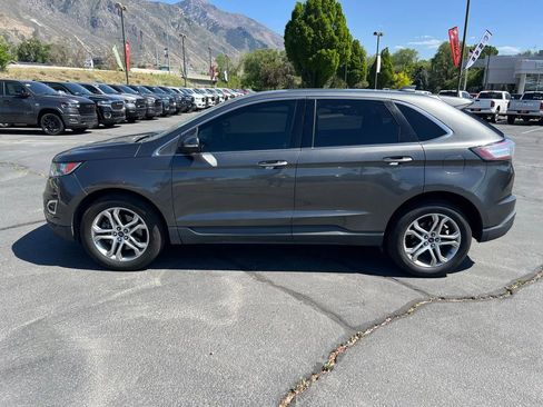 Used 2016 Ford Edge Titanium w/ Technology Package AWD/4WD image 12