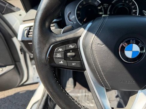 Used 2019 BMW 530e RWD image 19