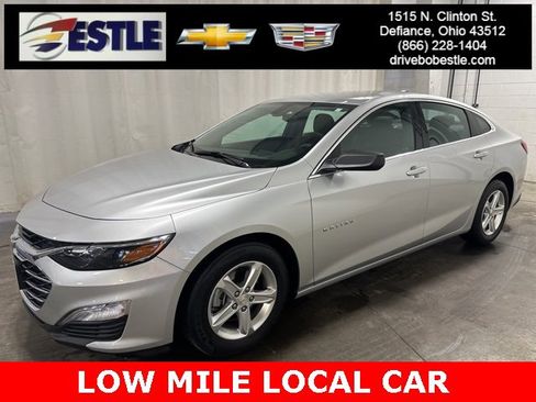 Used 2022 Chevrolet Malibu LS image 1