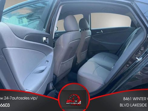 Used 2013 Hyundai Sonata GLS w/ Popular Equipment Pkg FWD image 12