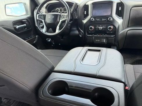 Used 2022 Chevrolet Silverado 1500 LT Trail Boss w/ Safety Package AWD/4WD image 40