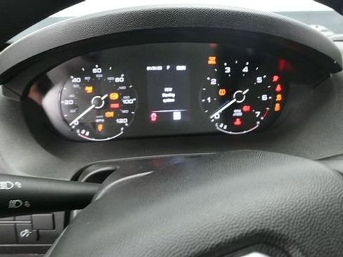 Used 2023 RAM ProMaster 2500 FWD image 19