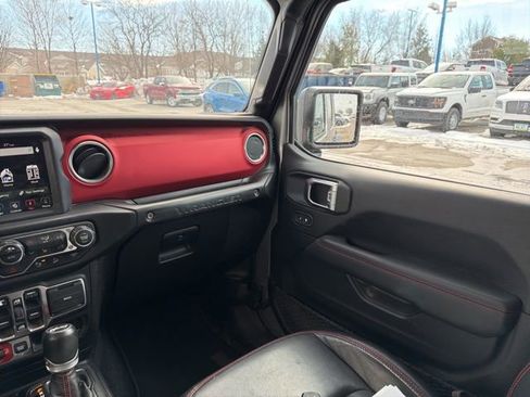 Used 2019 Jeep Wrangler Unlimited Rubicon image 15