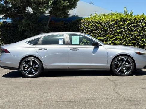 Certified 2023 Honda Accord Sport image 3