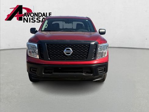 Certified 2017 Nissan Titan S image 4