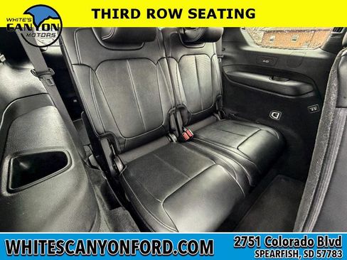 Used 2024 Jeep Grand Cherokee L Overland image 16