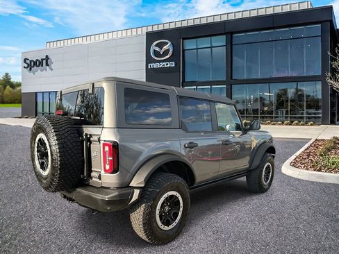 Used 2024 Ford Bronco Badlands w/ Sasquatch Package image 3