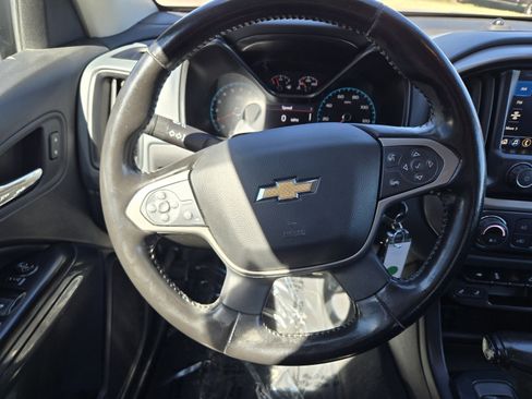 Used 2020 Chevrolet Colorado Z71 image 13