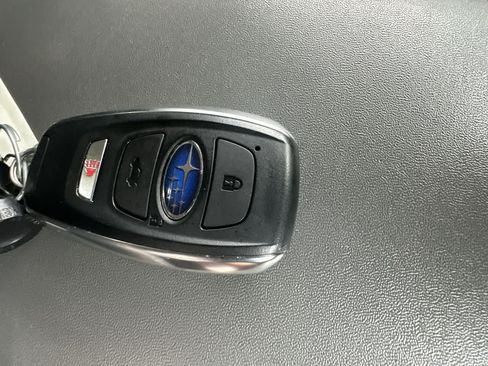 Used 2024 Subaru Crosstrek 2.5i Limited AWD/4WD image 28