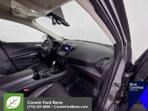 Certified 2019 Ford Escape Titanium FWD image 32