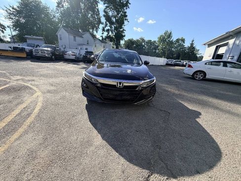 Used 2018 Honda Accord LX image 6
