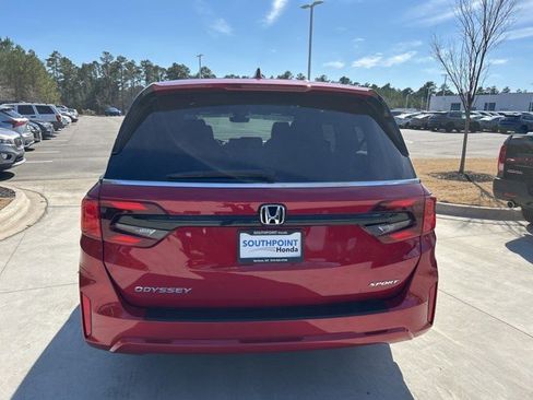 Used 2026 Honda Odyssey Sport-L image 6