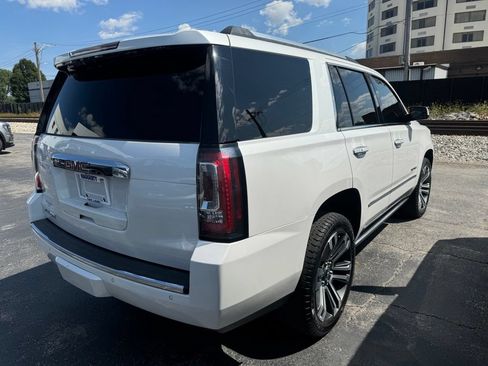 Used 2018 GMC Yukon Denali w/ Denali Ultimate Package AWD/4WD image 3