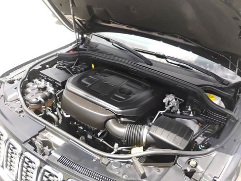 Used 2021 Jeep Grand Cherokee Laredo RWD image 26