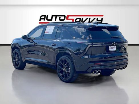 Used 2026 Chevrolet Traverse RS w/ LPO, Floor Liner Package AWD/4WD image 5