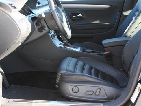 Used 2016 Volkswagen CC Sport image 28