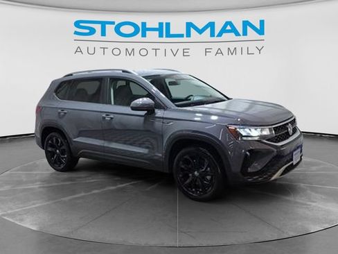 Used 2022 Volkswagen Taos SE AWD/4WD image 10