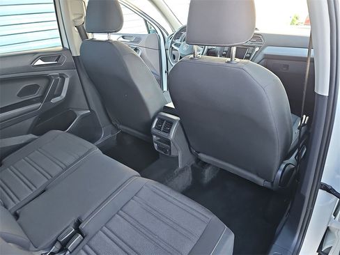 Used 2024 Volkswagen Tiguan S image 11