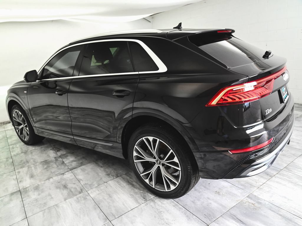Used 2023 Audi Q8 Premium Plus w/ Premium Plus Package AWD/4WD image 4