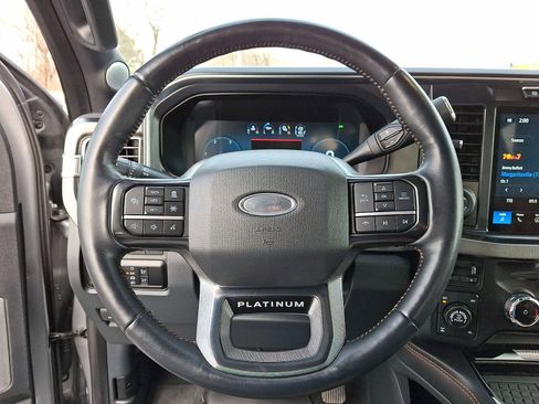 Certified 2023 Ford F250 Platinum w/ Tremor Off-Road Package image 21