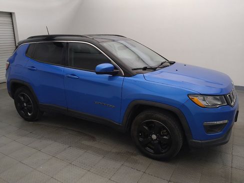 Used 2020 Jeep Compass Latitude w/ Cold Weather Group FWD image 11