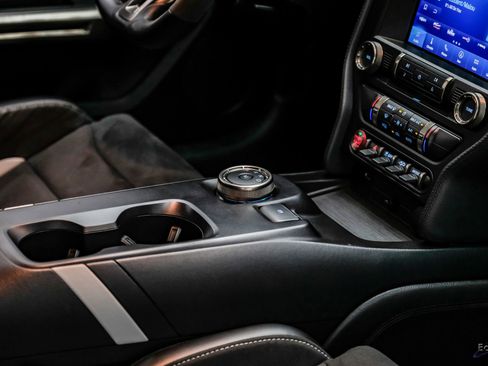 Used 2020 Ford Mustang Shelby GT500 w/ Technology Package image 66