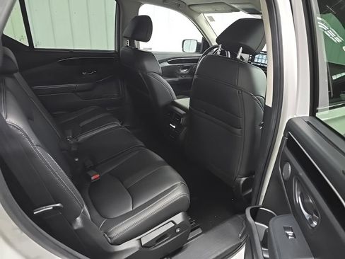 Used 2023 Honda Pilot EX-L image 19
