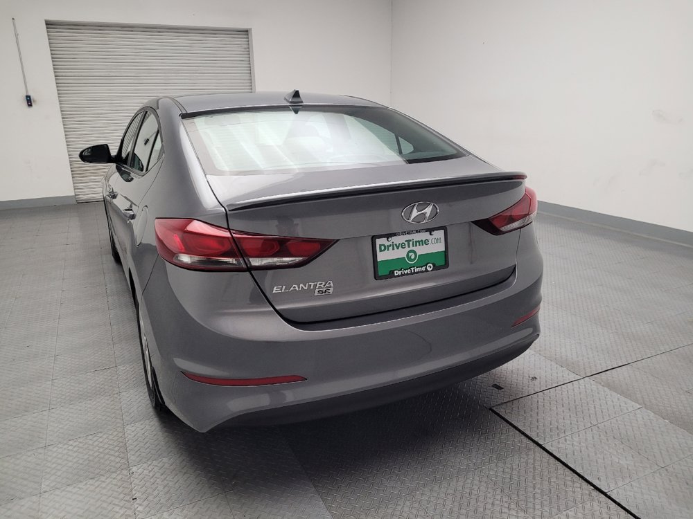 Used 2017 Hyundai Elantra SE w/ Cargo Package FWD image 6