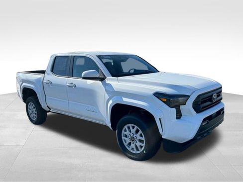 New 2026 Toyota Tacoma SR5 AWD/4WD image 9
