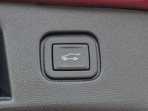 Used 2024 Chevrolet Blazer EV RS AWD/4WD image 31