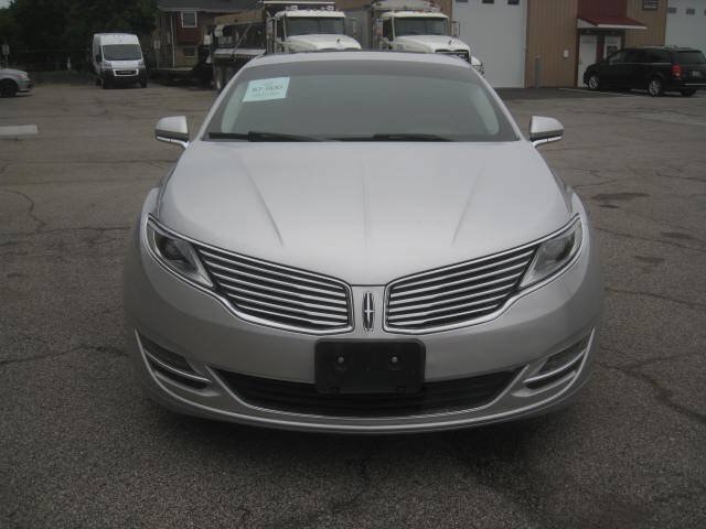 Used 2015 Lincoln MKZ AWD w/ Equipment Group 102A Reserve image 2